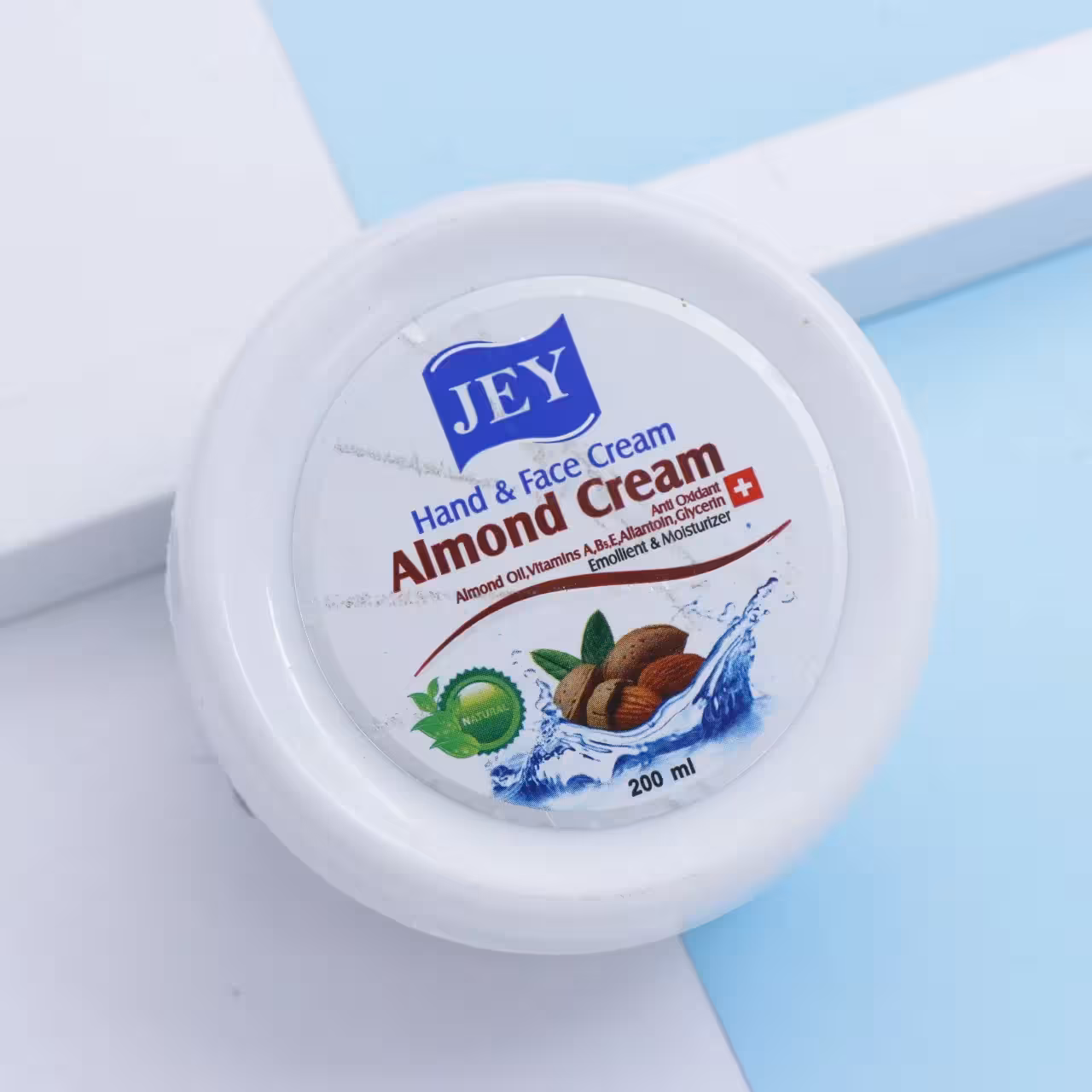 کرم مرطوب کننده کاسه ای جی JEY رایحه روغن بادام 200میل 92119