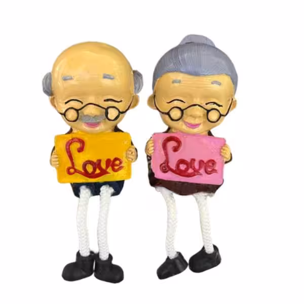 مجسمه  مدل پاشل عشق مادربزرگ و پدربزرگ کد 10 مجموعه 2 عددی