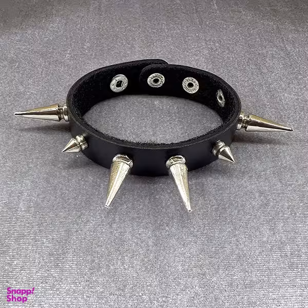 دستبند مدل چرم اسپاگ دار کد 78586