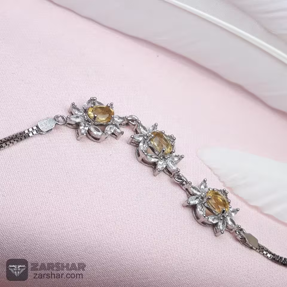 دستبند نقره سیترین سه نگین زنانه