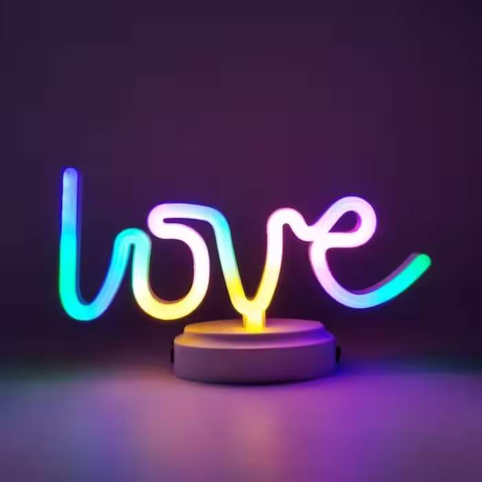چراغ خواب مدل نئونی طرح love