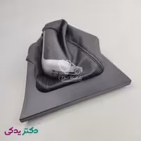 گردگیر دسته دنده پژو 405 با دسته دنده، گردگیر و قاب رنگ نقره‌ای مشکی شرکتی ایساکو اصل 1562002399