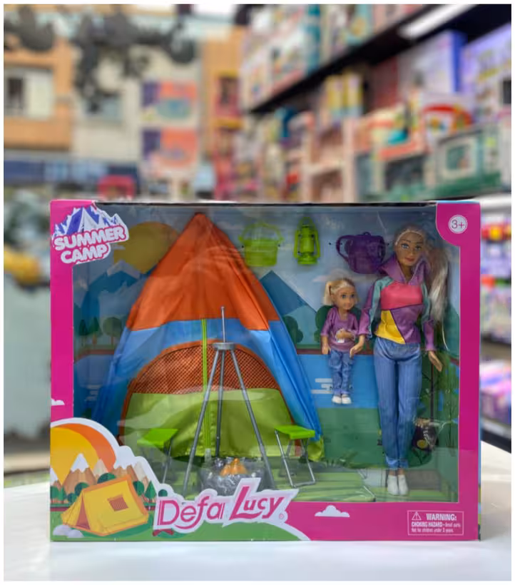 باربی کمپینگ دفا لوسی