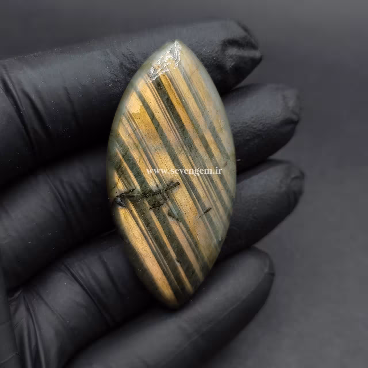 نگین لابرادوریت تراش دوکی (کدA824)