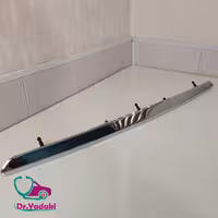 دستگیره درب صندوق عقب دنا پلاس (کاپوت عقب) کرومی با جای دوربین شرکتی ایساکو اصل 1331002499