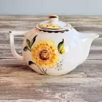 قوری طرح گل و پرنده طلا طرح یک