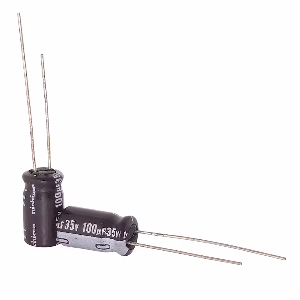 خازن الکترولیت 100 میکرو فاراد 35 ولت Nichicon