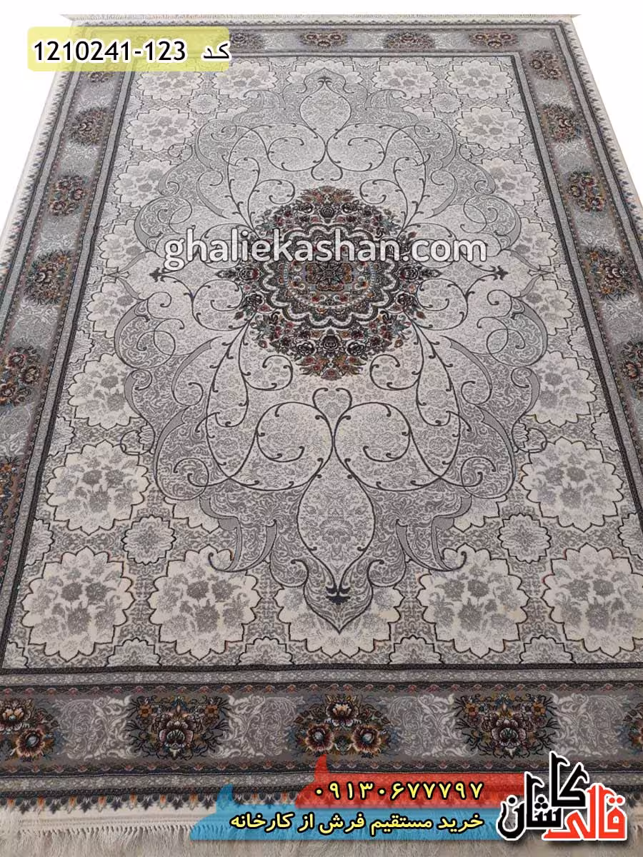 فرش طرح 700 شانه ( 500 شانه ) طرح چکاوک زمینه کرم کاشان