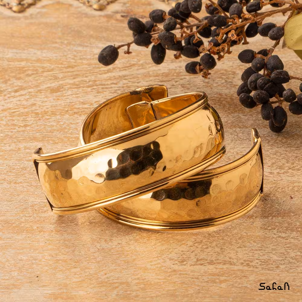 دستبند باز هندی برنجی طلایی