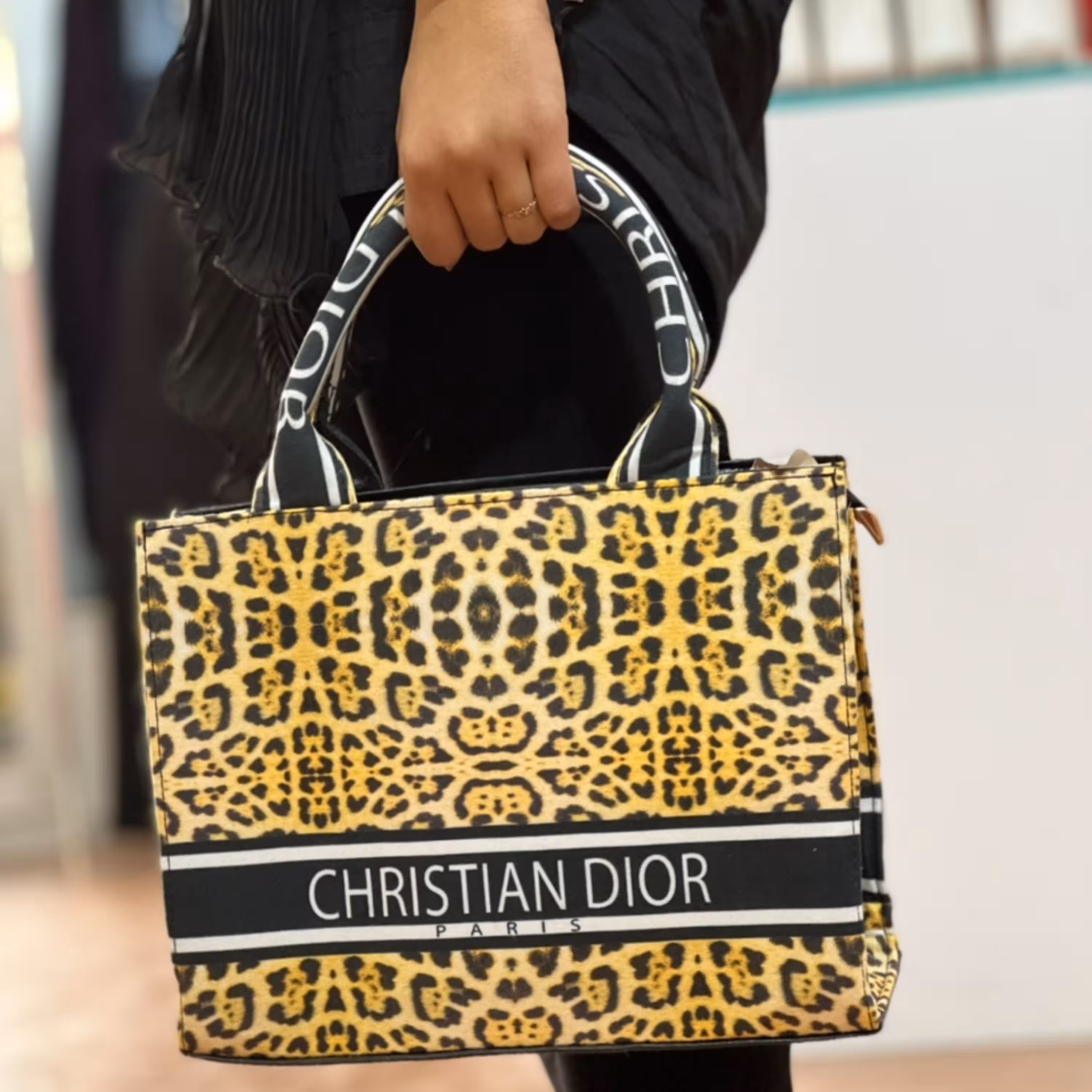 کیف زنانه . کیف مزونی 