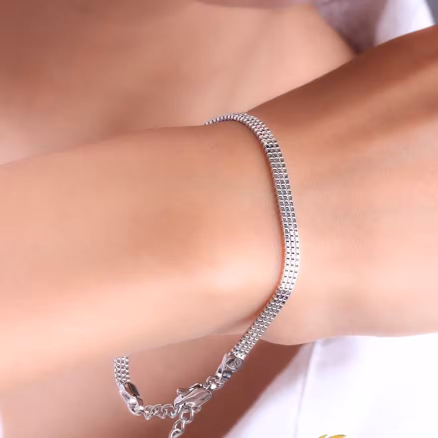 دستبند فانتزی 5برند ژوپینگ جنس کوپر  طول عمر 7تا10 سال رنگ ثابت ضد حساسیت آبکاری بسیار عالی قفل اصلی