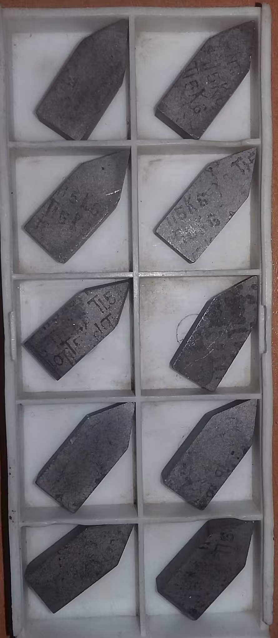 الماس تراشکاری جوشی موشکی روسی سایز 10 * 25 ضخامت 6 میلیمتر T15K6