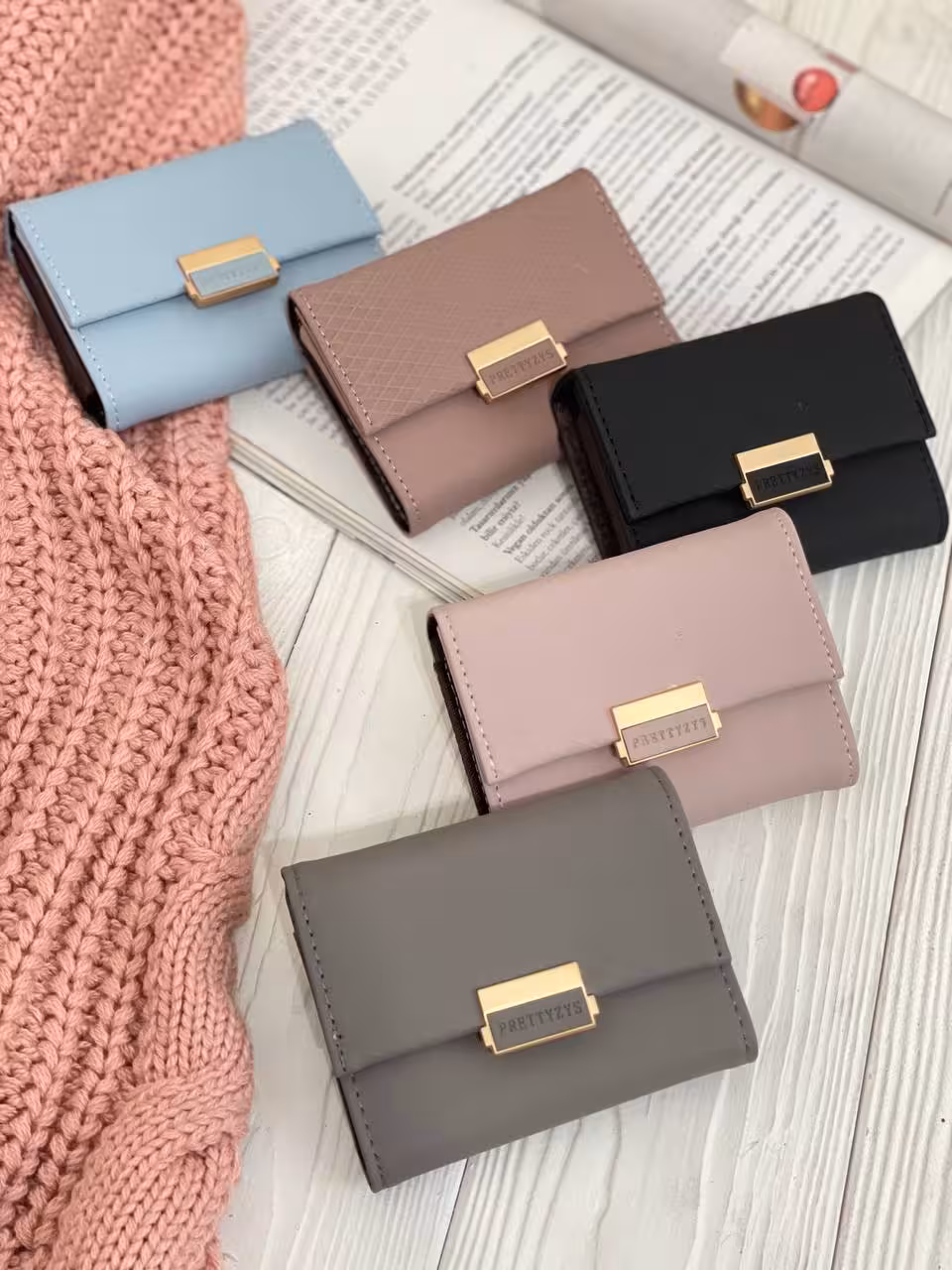 جاکارتی مینوس