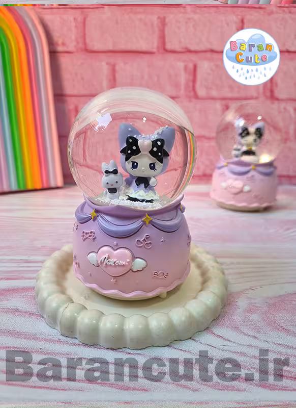 گوی موزیکال برفی چراغ دار (سایز متوسط) طرح کورومی و خرگوش