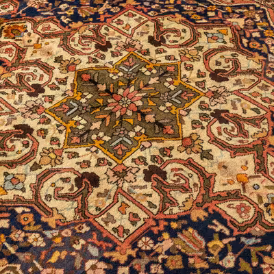 فرش دستبافت شش و نیم متری مدل بختیار کد 42.4336