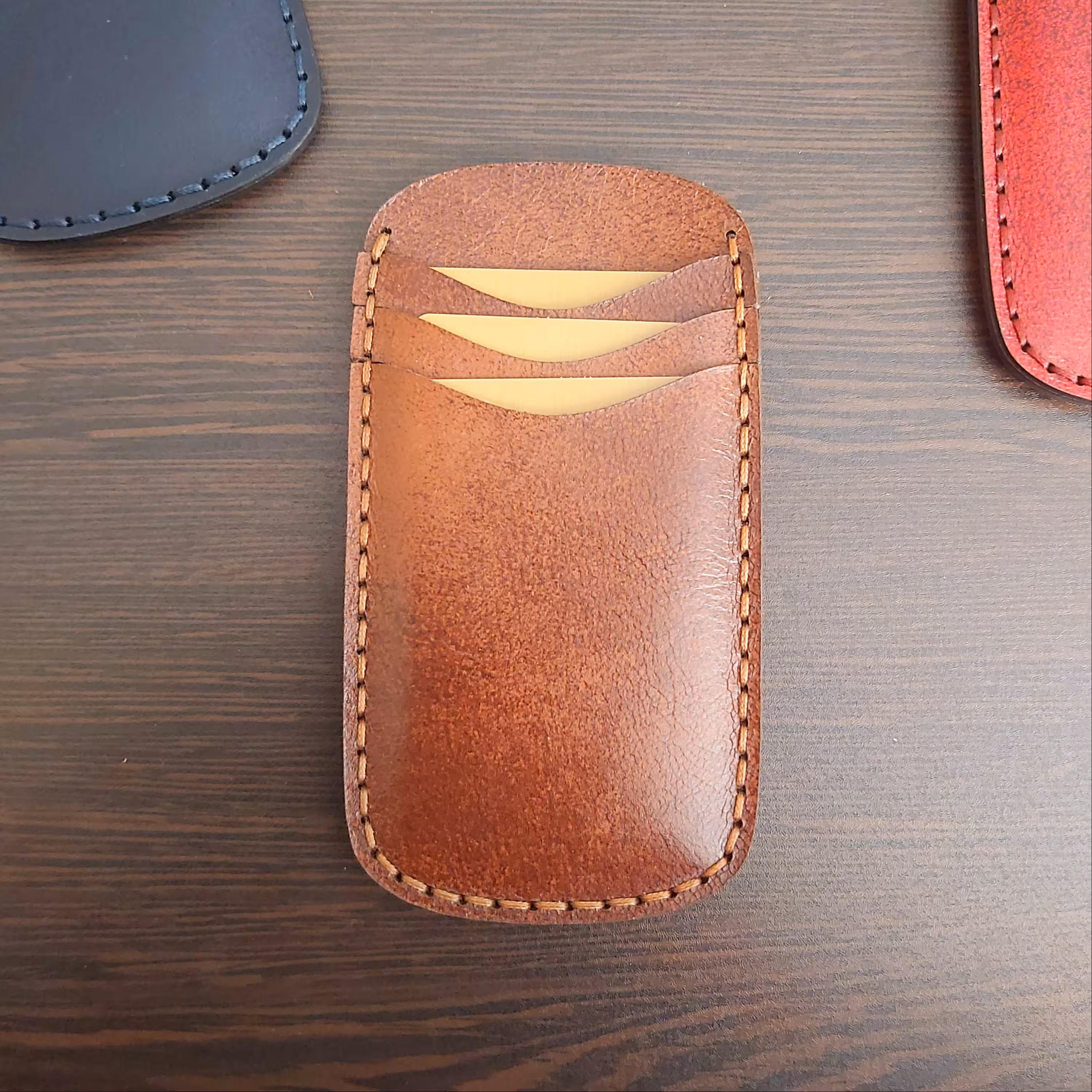 جا کارتی چرمی جیبی دست دوز (جاکارتی چرم طبیعی دستدوز)