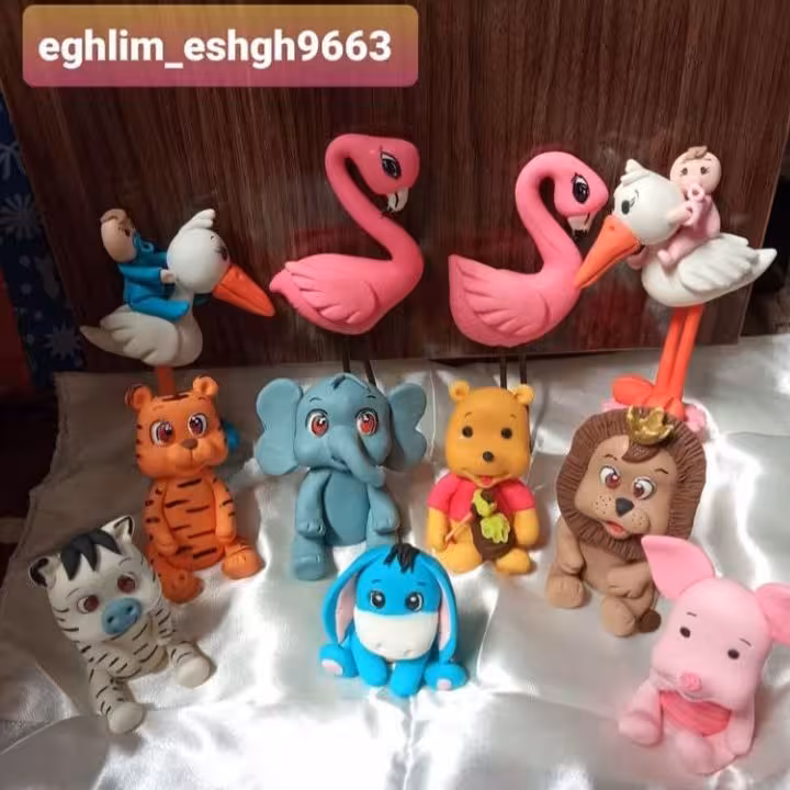 عروسکهای فانتزی خمیری با خمیر چینی مناسب برای تزئین کیک