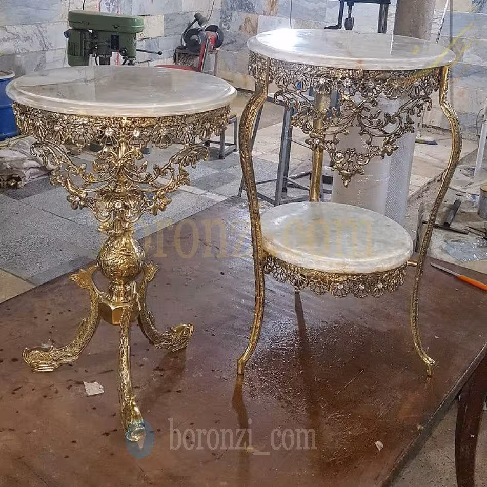 میز تلفن تسمه کالسکه برنزی