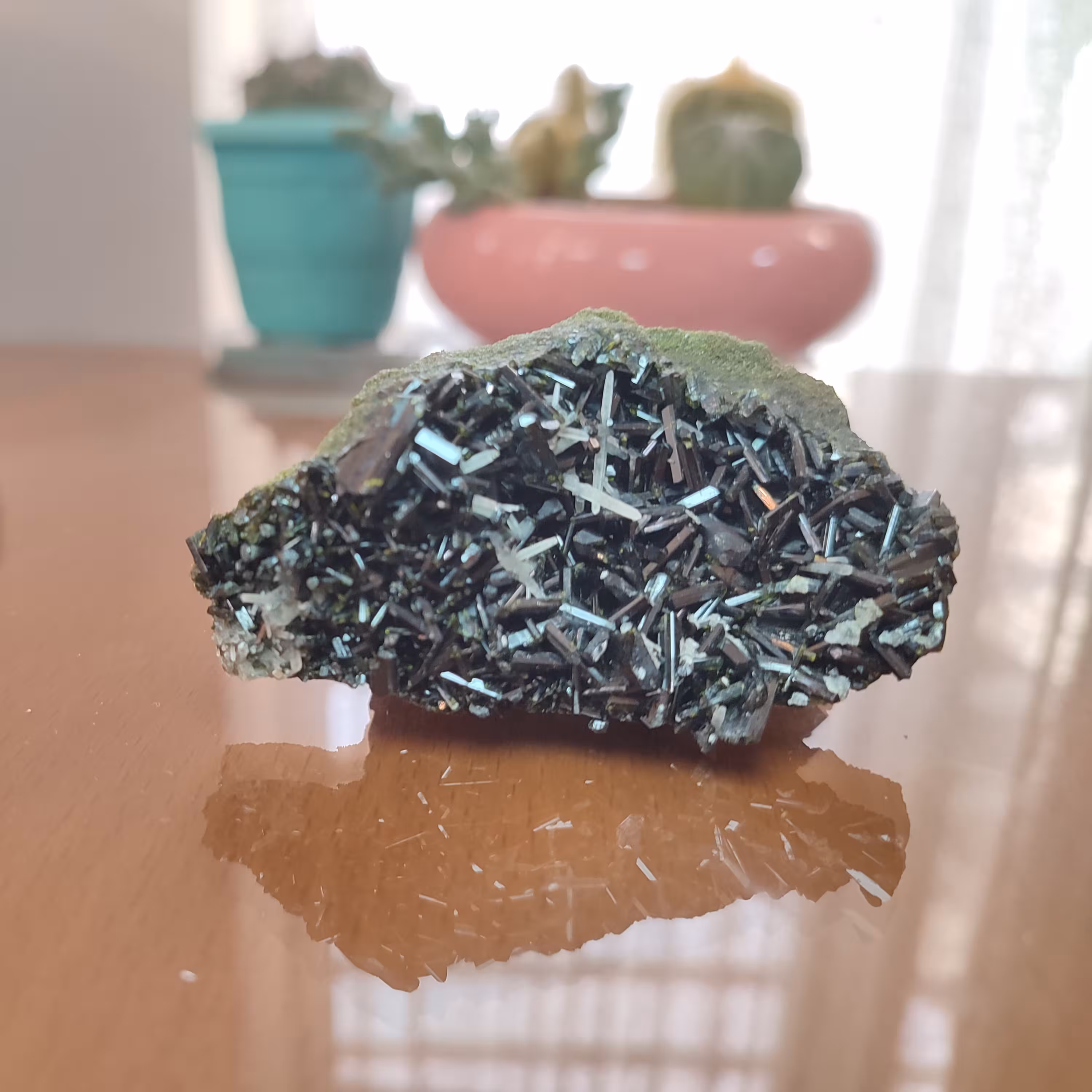 سنگ اپیدوت سیاه درجه یک  کلکسیونی  برای دکور و انرژی درمانی