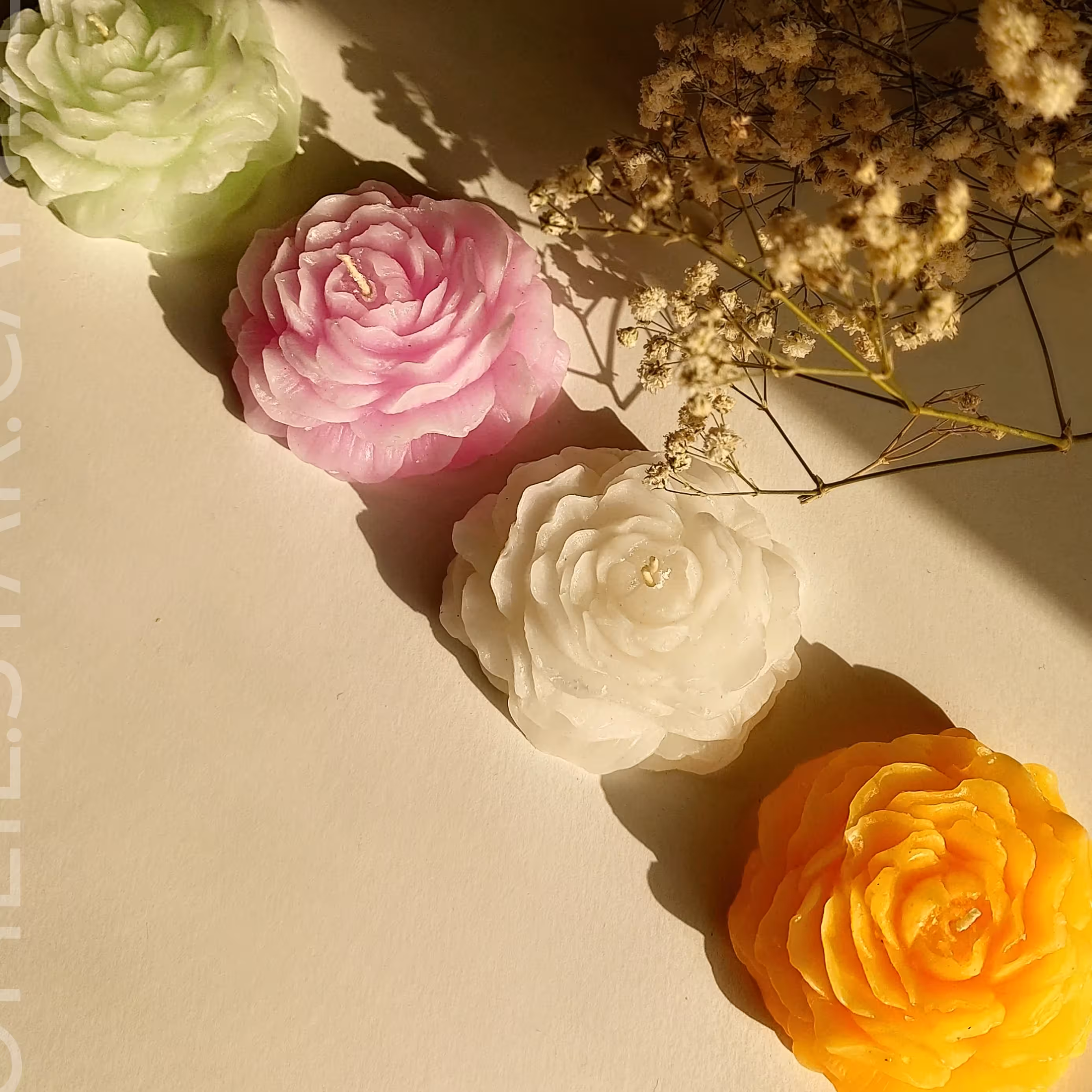 شمع گل آلاله 