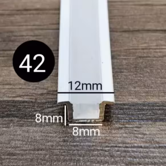 پروفیل لاینر نوری توکار به همراه دیفیوزر کد42