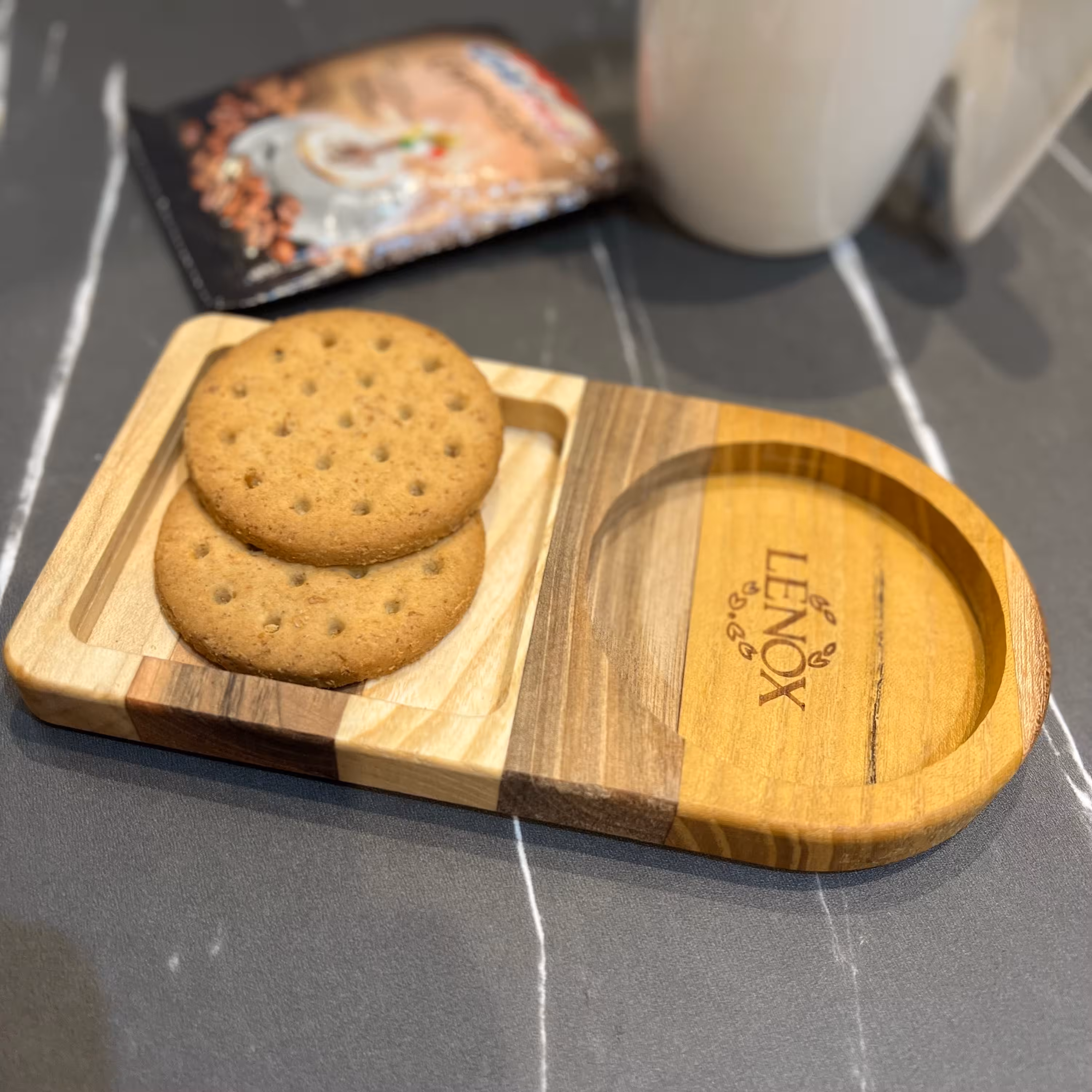 زیر لیوانی چوبی