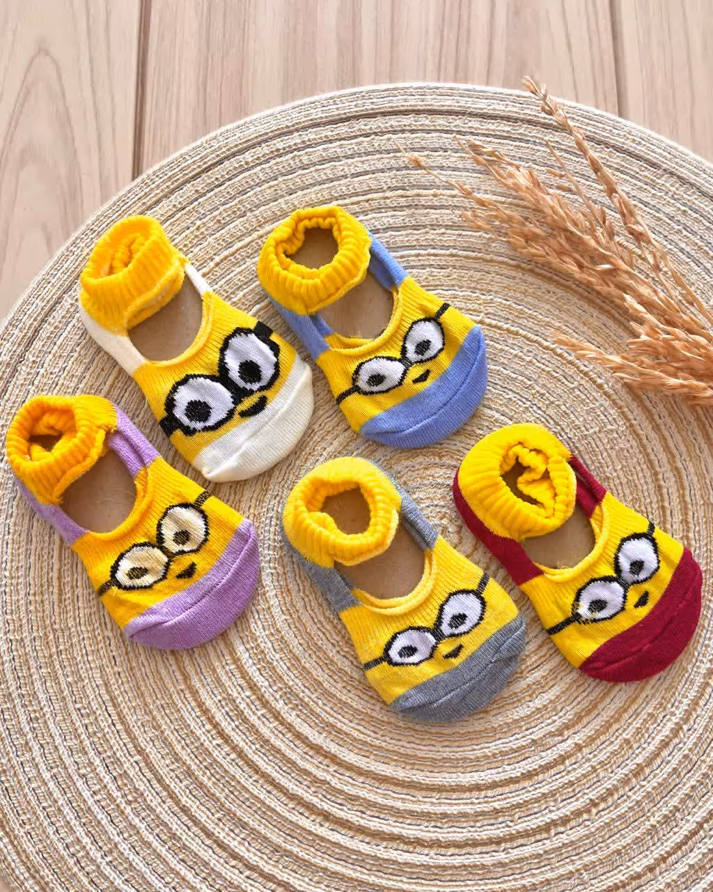 جوراب بچه گانه مینیون