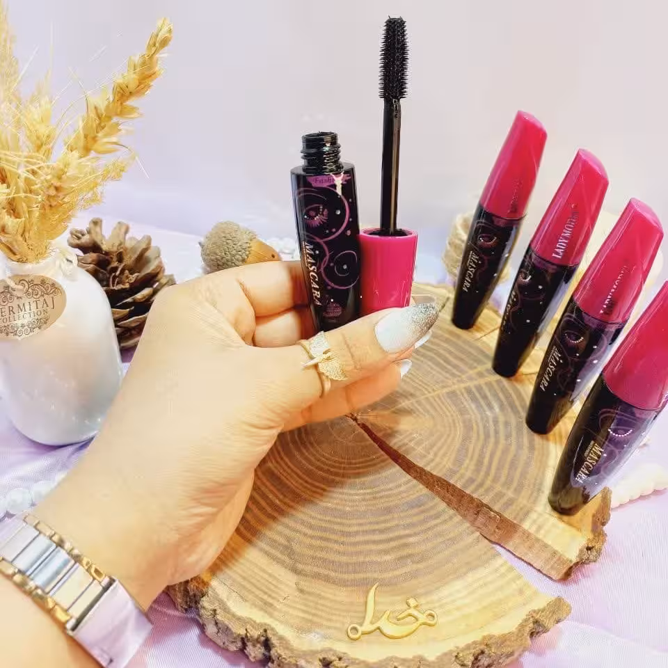 ریمل مشکی سر بنفش ضد آب برند ماسکارا Mascara کد V193
