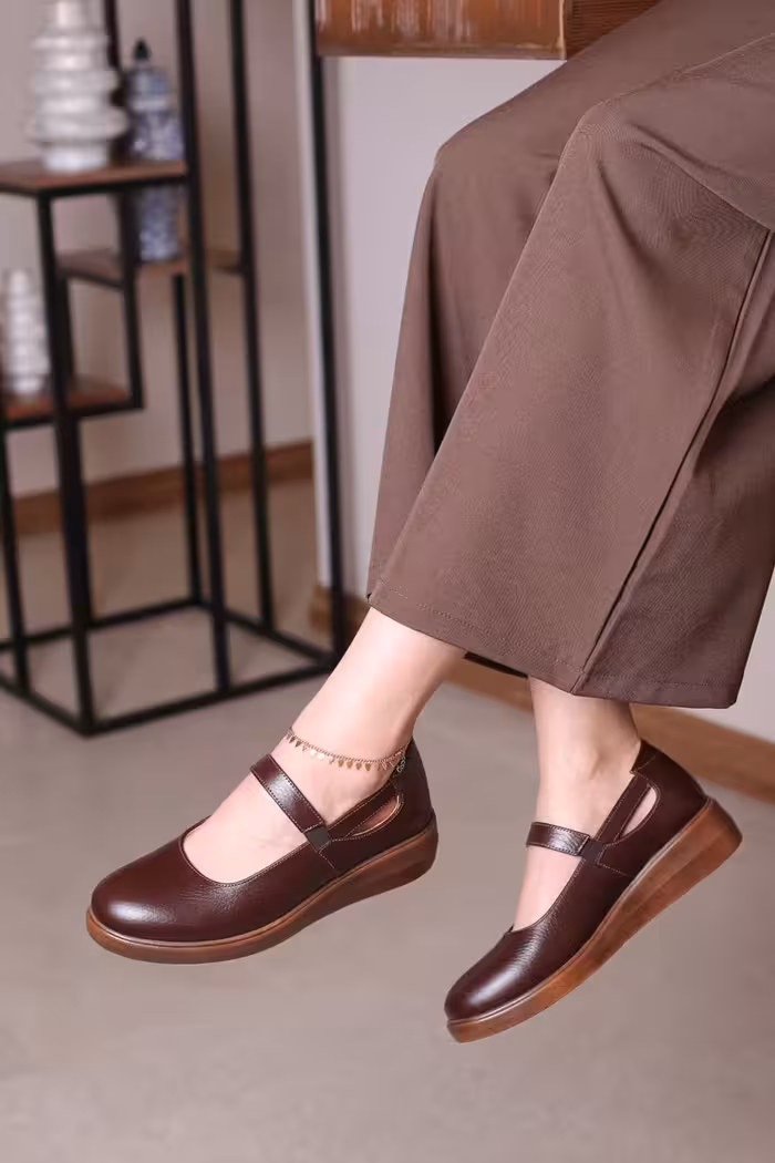 کفش پرسنلی زنانه چرم طبیعی آرتا