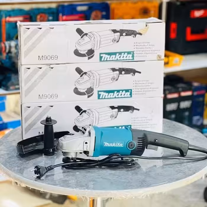 سنگ فرز بزرگ 1800 وات ماکیتا مدل M9069