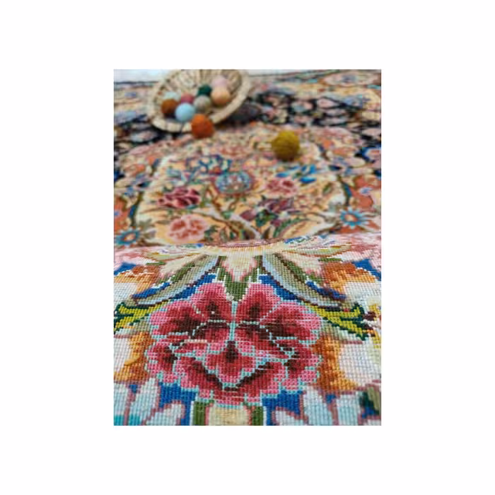 فرش دستبافت یک ونیم متری مدل ابریشم سالاری کد A20