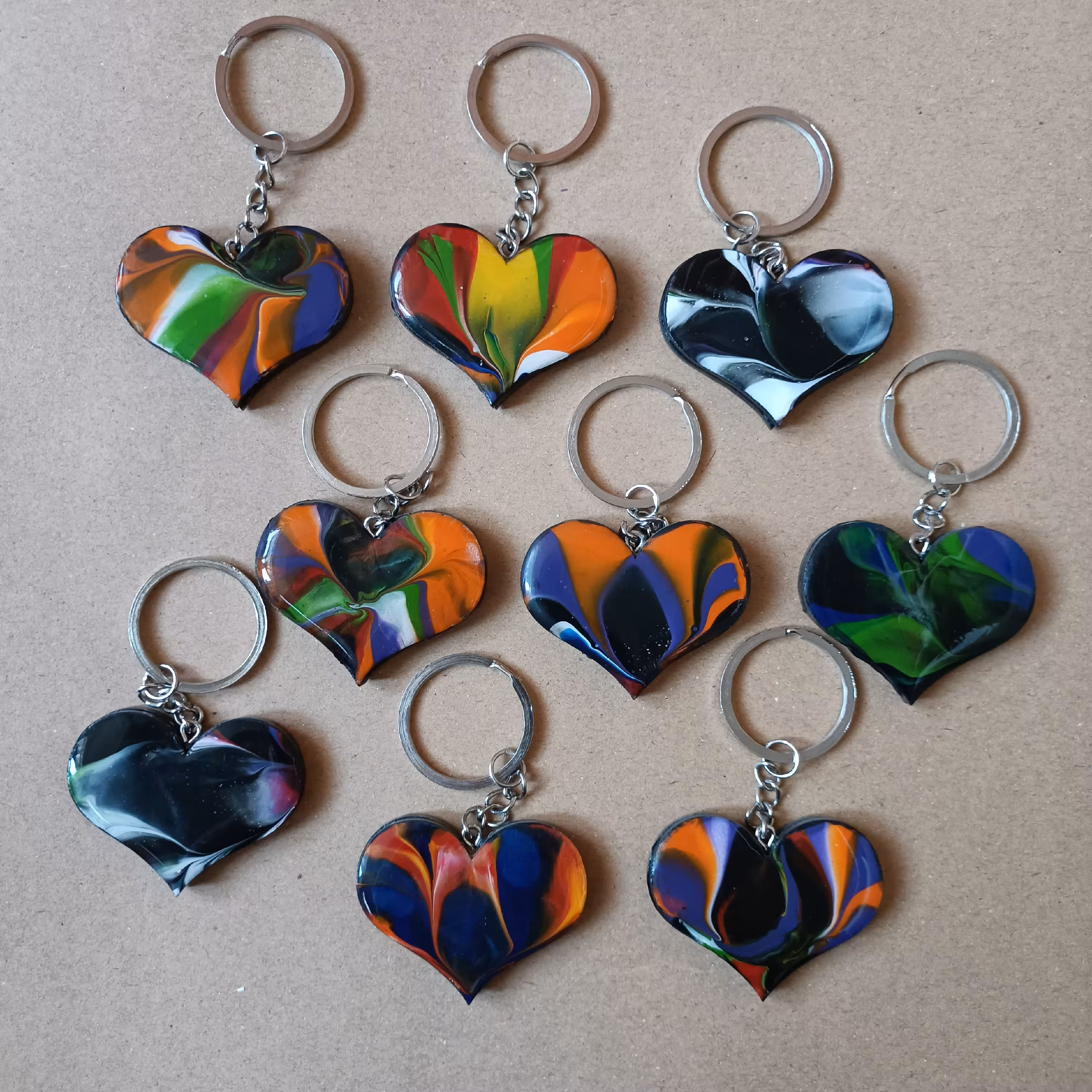 جاسوئیچی رزینی آویز قلب جاسوئیچی قلب جاسوییچی