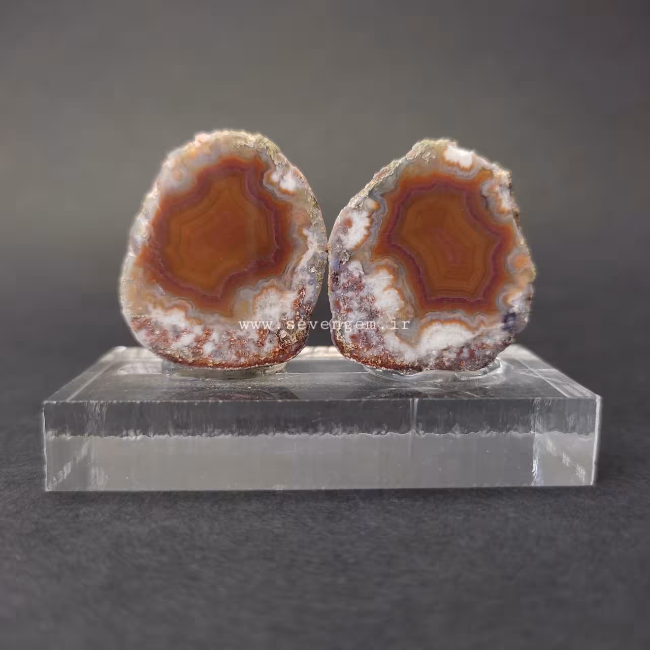 توپی برش خورده سنگ عقیق(کلکسیونی)(کد126)