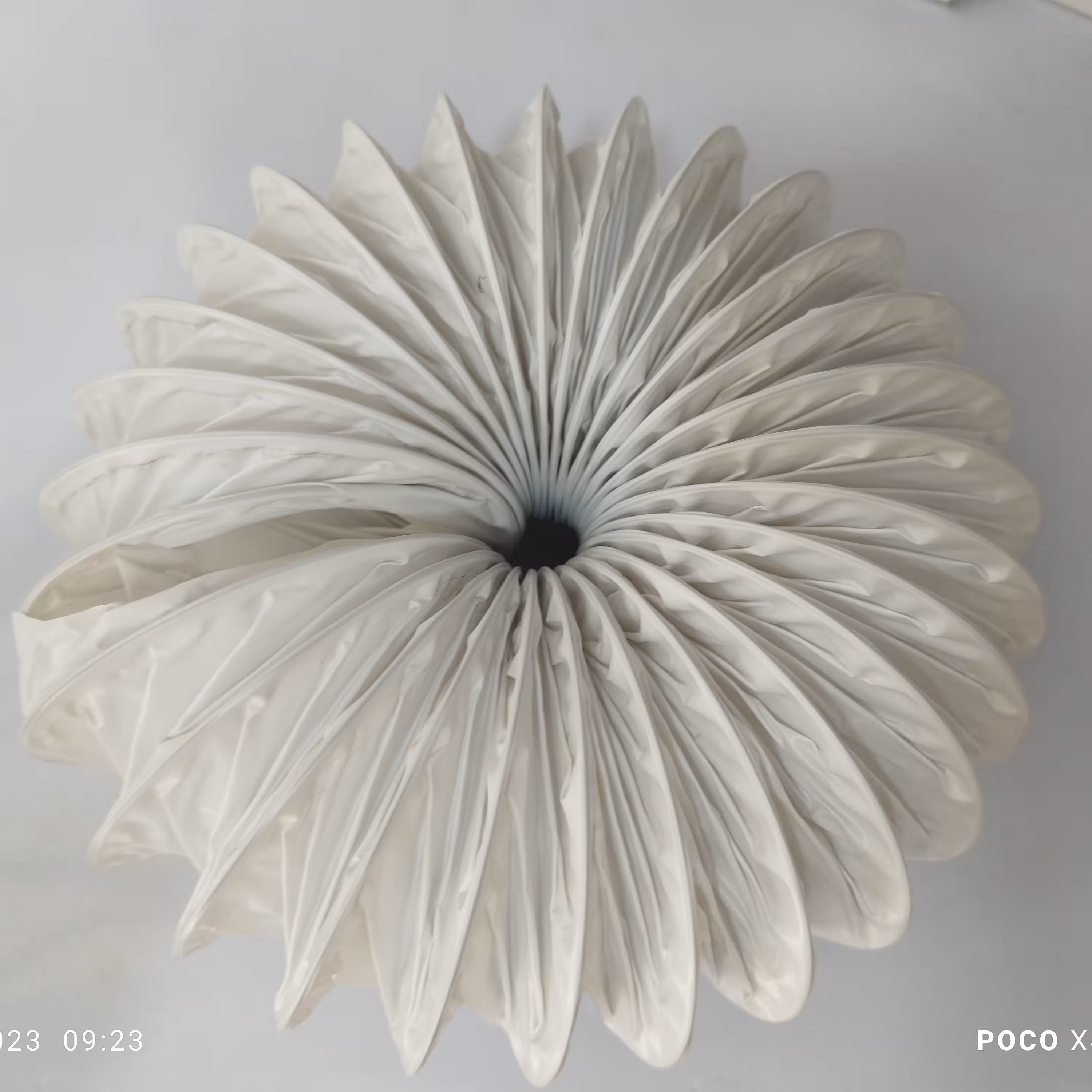 لوله خرطومی هود شماره 10 سفید 6متری قیمت هر متر