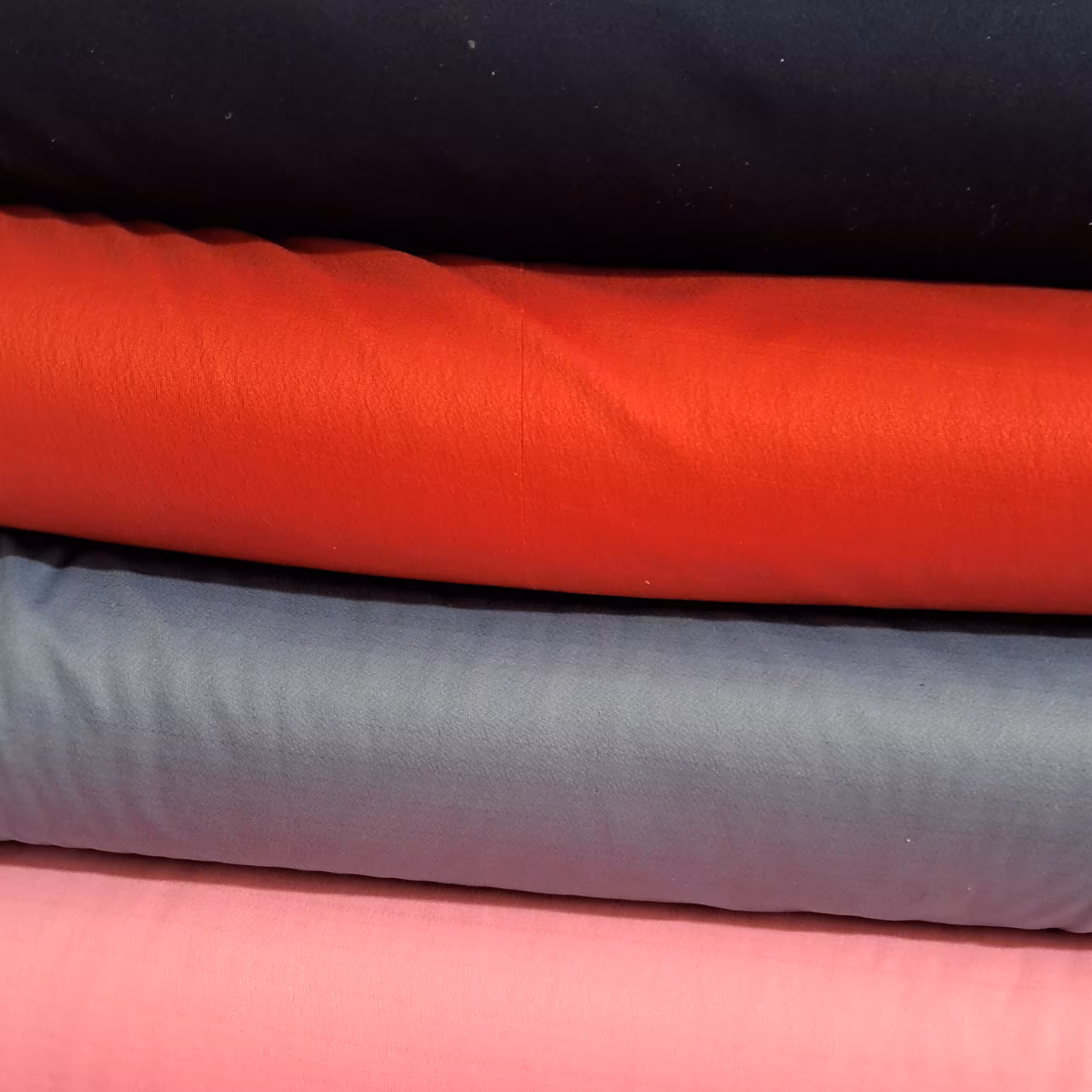 پارچه. روکش. کشی. کاور مبل . صندلی . کرپ کشی. عرض 1و نیم