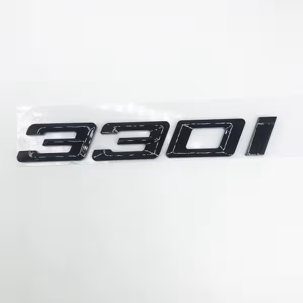 نوشته صندوق BMW 330i