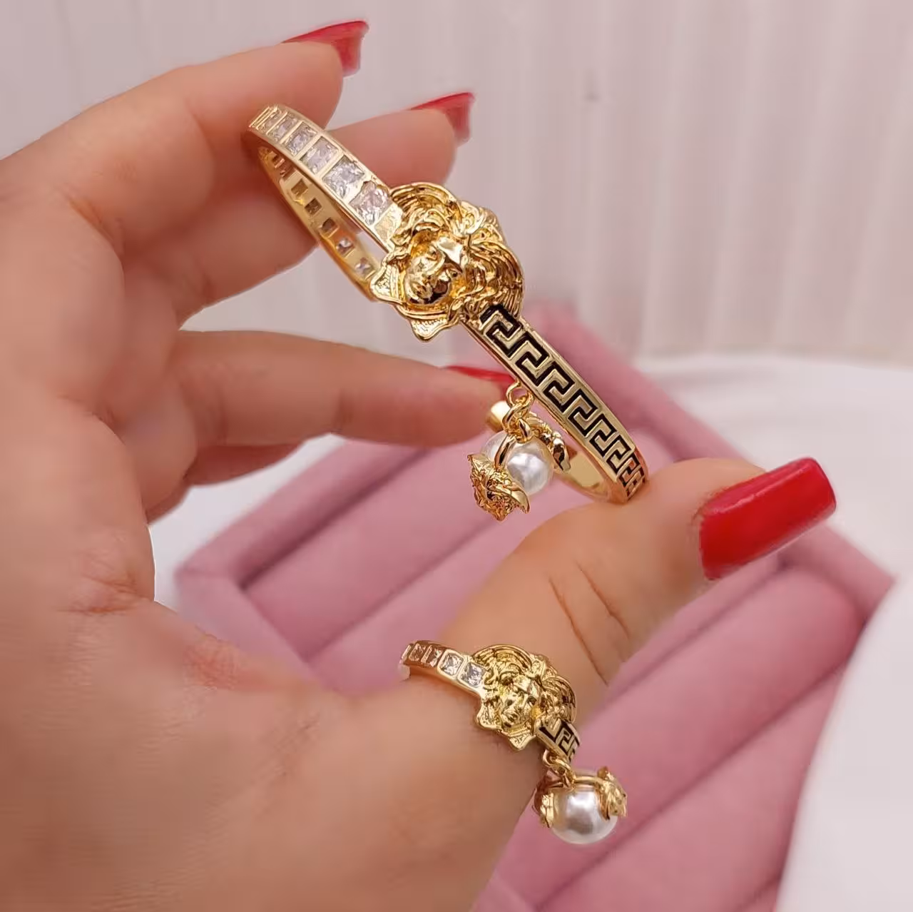 ست دستبند، انگشتر طرح جدید زنانه، مدل ورساچ جدید، رنگ ثابت، کپی طلا، کد1274💍