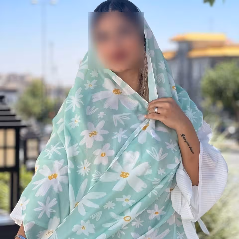 شال نخی بابونه