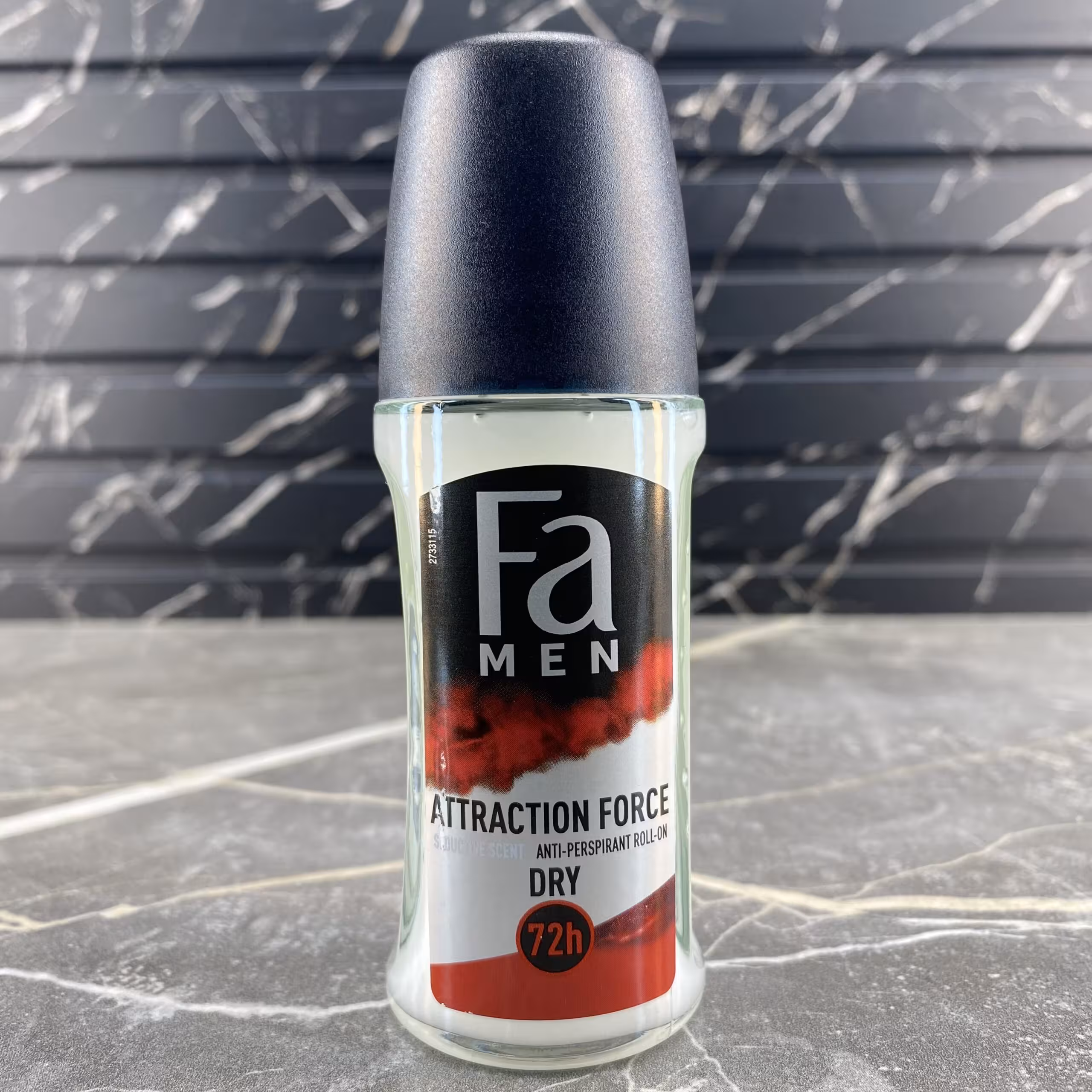 مام رول ضد تعریق مردانه فا Fa مدل Attraction Force حجم 50 میل