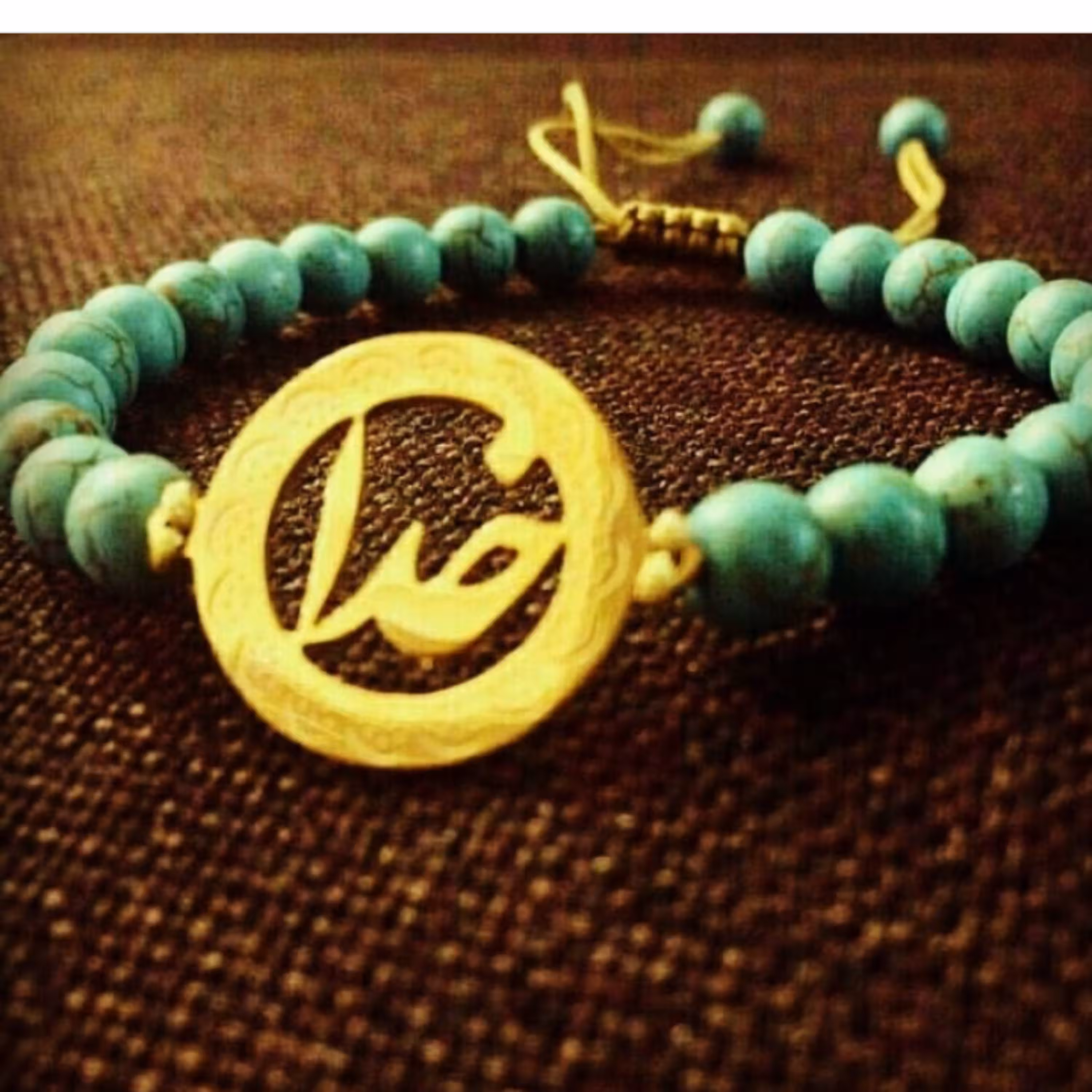 دست بند فیروزه امریکایی  به همراه خرج کار اره کاری شده خدا