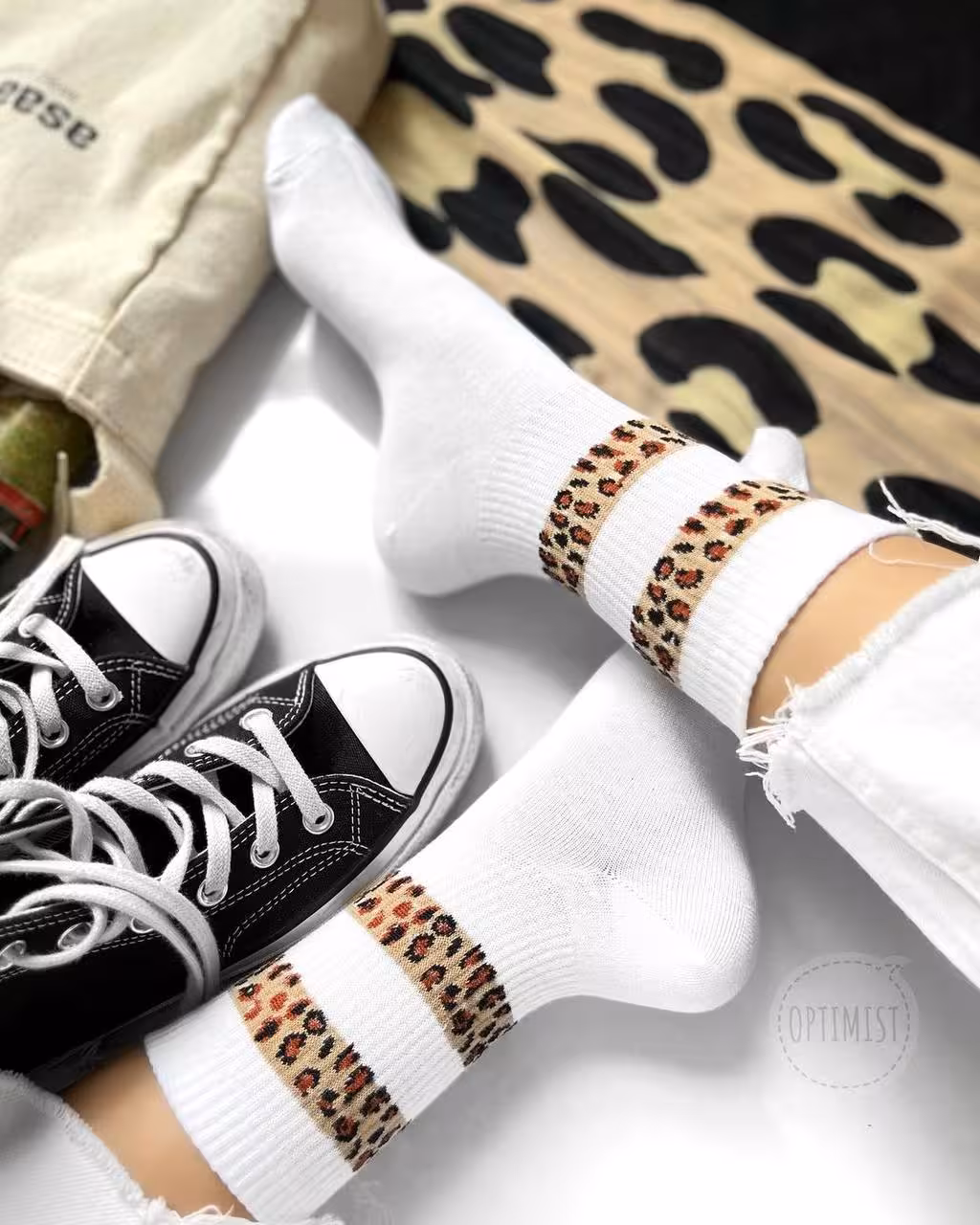 جوراب نیم ساق آپتیمیست طرح سفید دو خط پلنگی