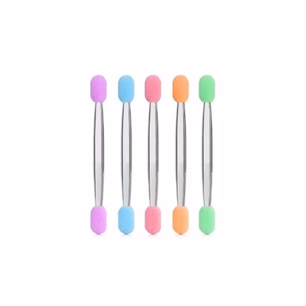 اپلیکاتور سایه چشم تایتانیا