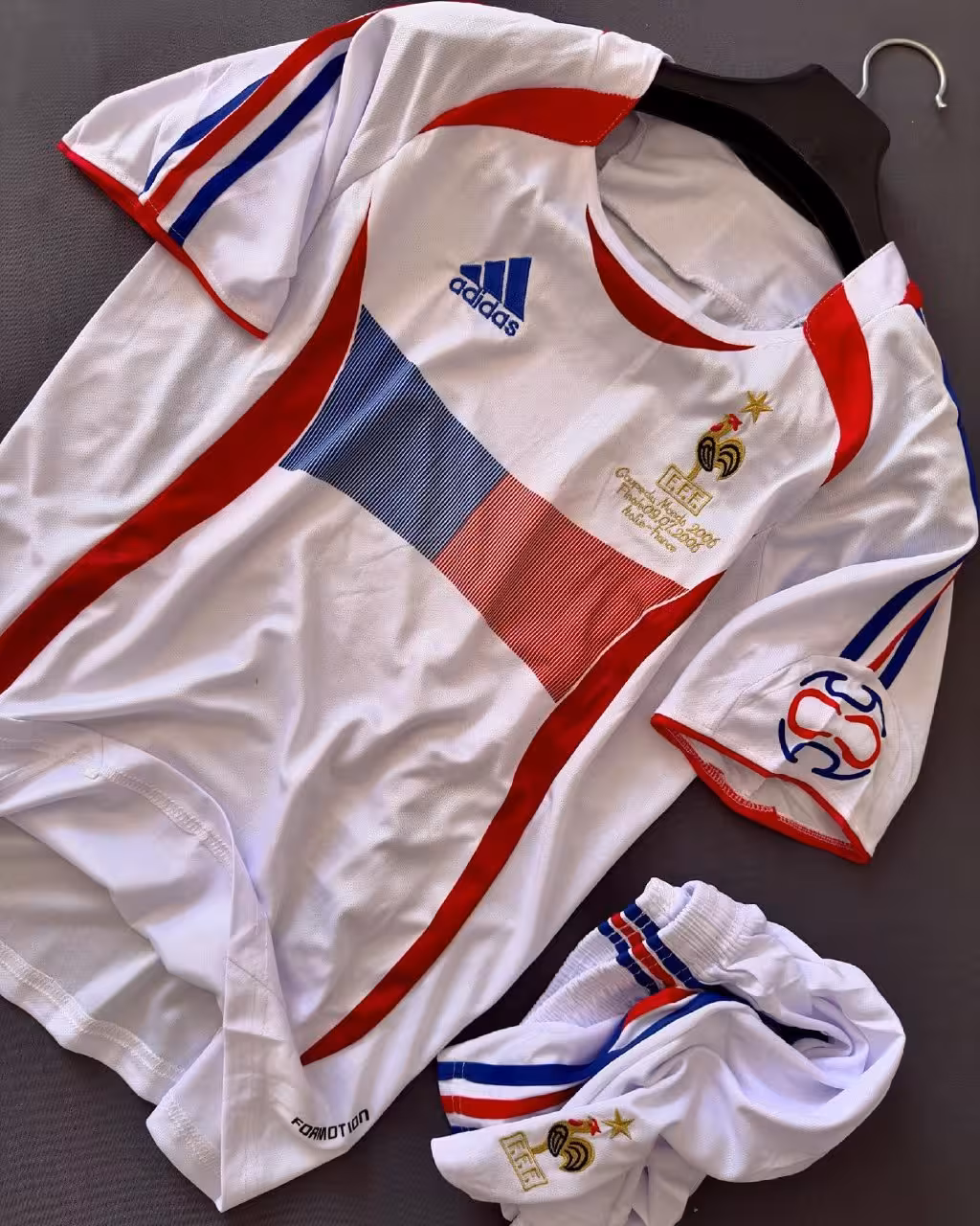 کیت کلاسیک فرانسه 2006 با شورت