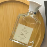 عطر ادکلن مردانه پندورا سنت مدل وایت مانتانی مشابه رایحه سیلور مانتین حجم 100میل