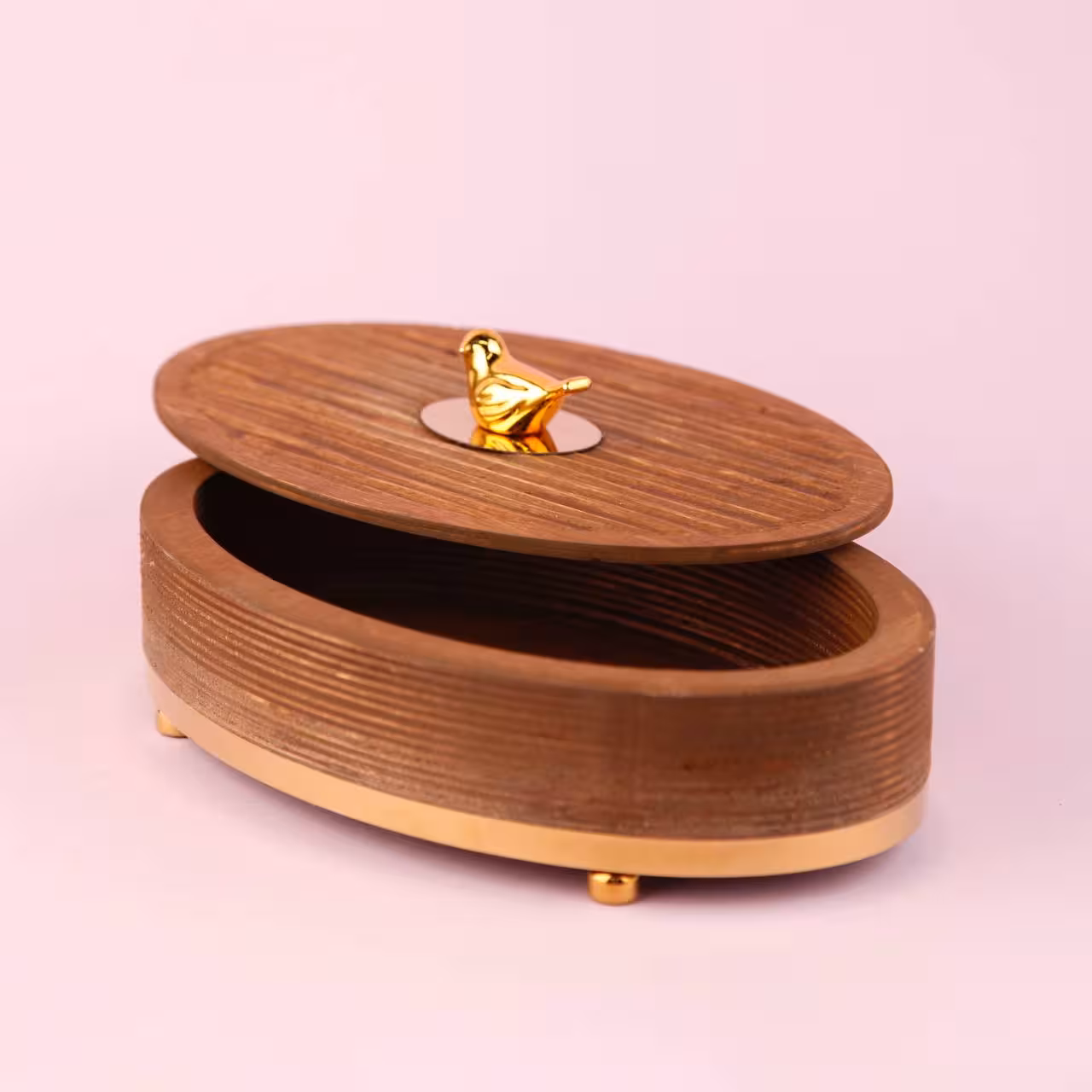 شکلات بیضی طرح موج طلایی آسا