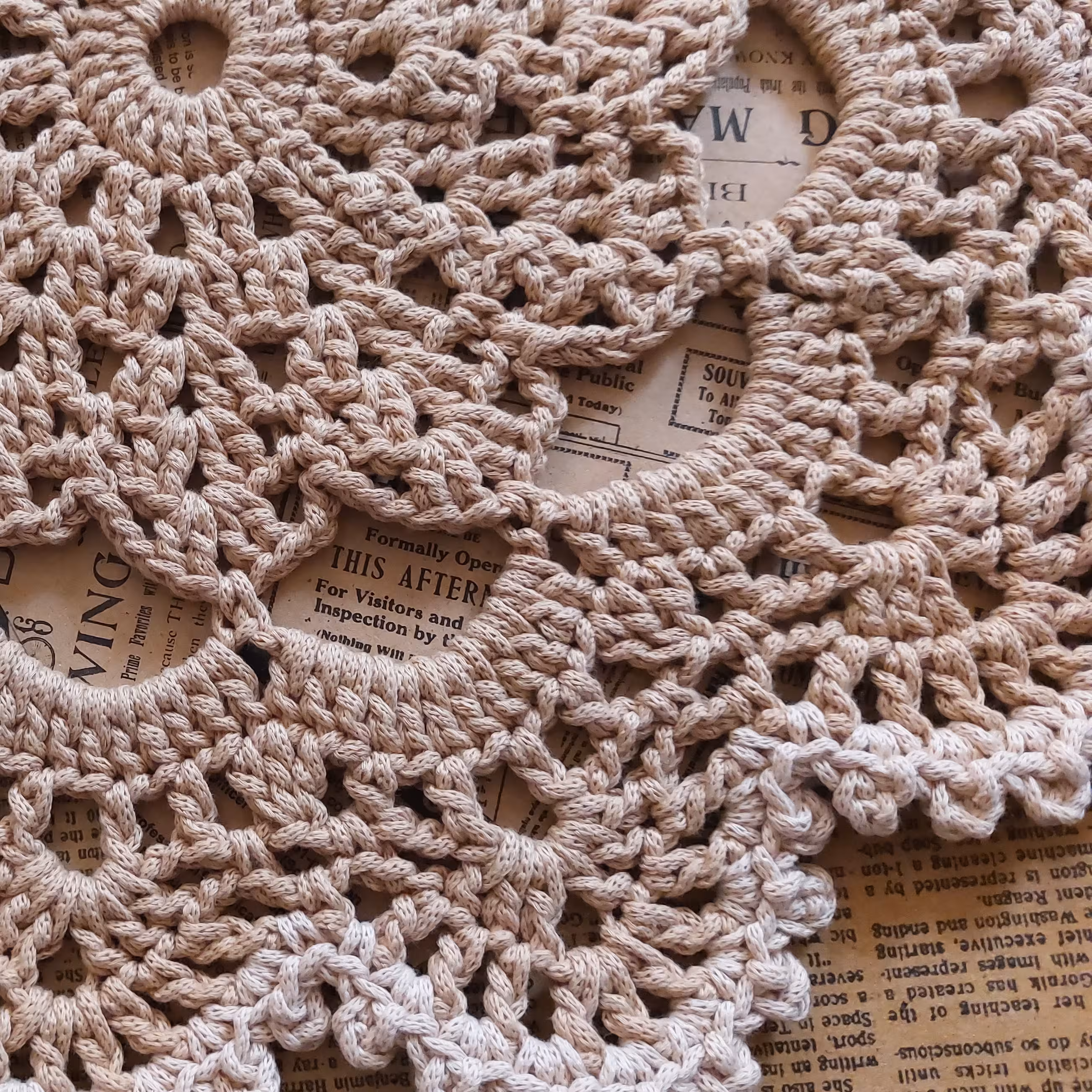 رومیزی مکرومه درجه 1