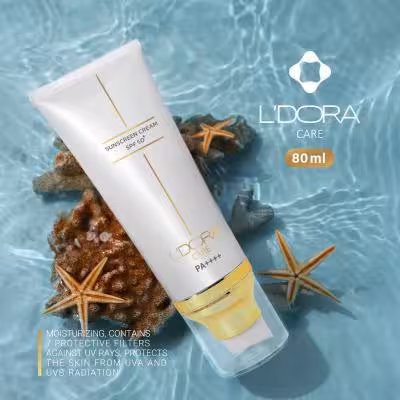 کرم ضد آفتاب  SPF50 بی رنگ مناسب انواع پوست لدورا کر 80 میلی لیتر