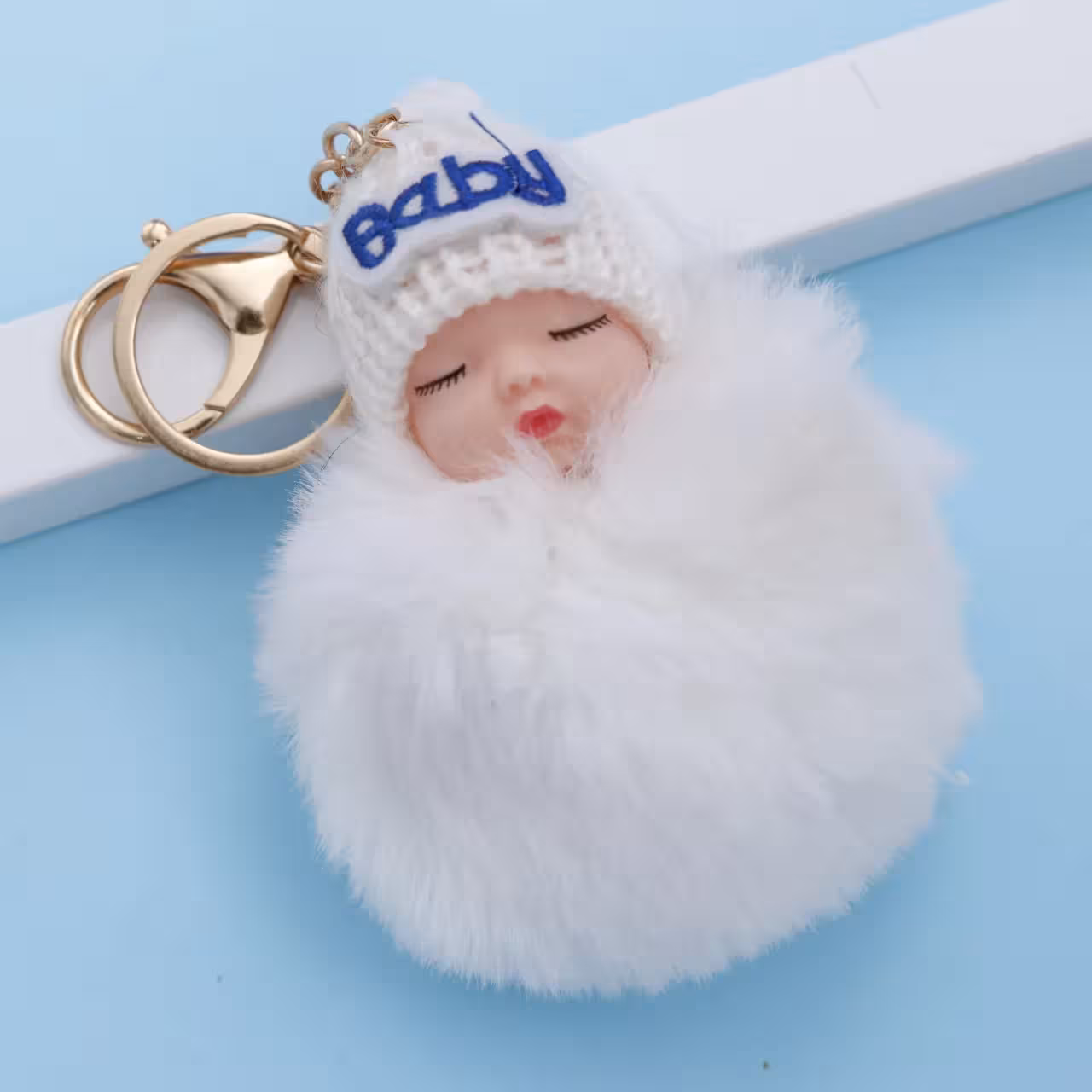 سرکلیدی خزی کودک سفید 30874