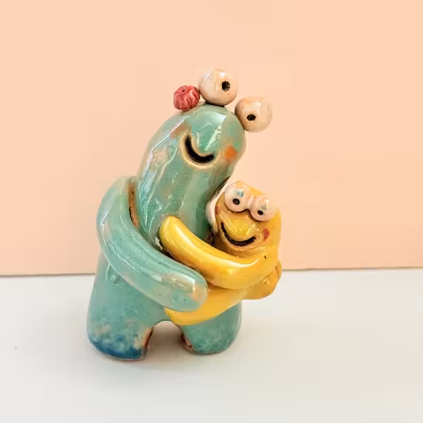 مجسمه سفالی نادان ها طرح دو