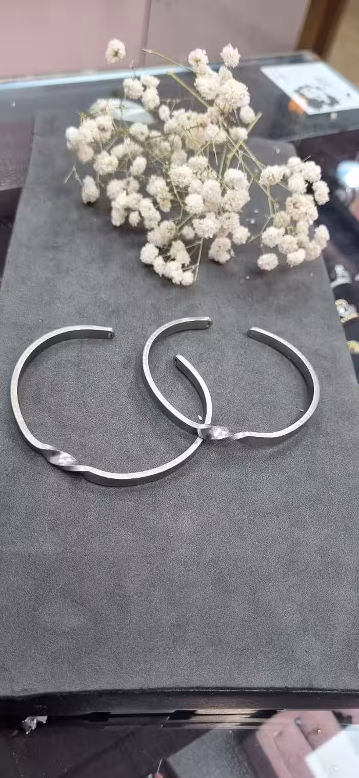 بنگل النگویی پیچی استیل